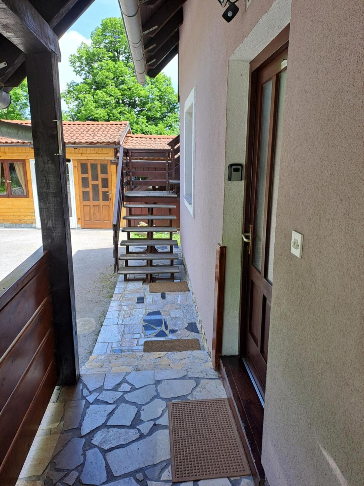 Apartment Andrea Poljanak Exterior foto